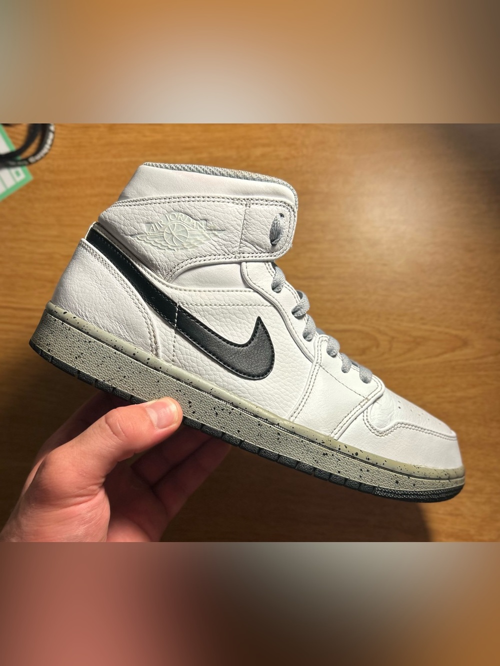Jordan 1 Mid White Cement